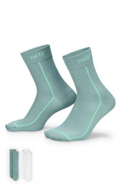 Nike Dri-fit Everyday Plus 3-pack Crew Socks In Gray