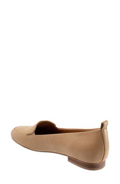 Softwalk ® Kingston Loafer In Neutral