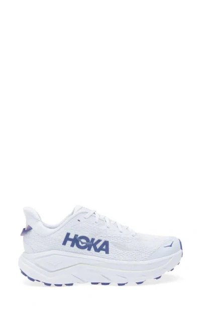 Hoka Challenger 8 Running Shoe In White