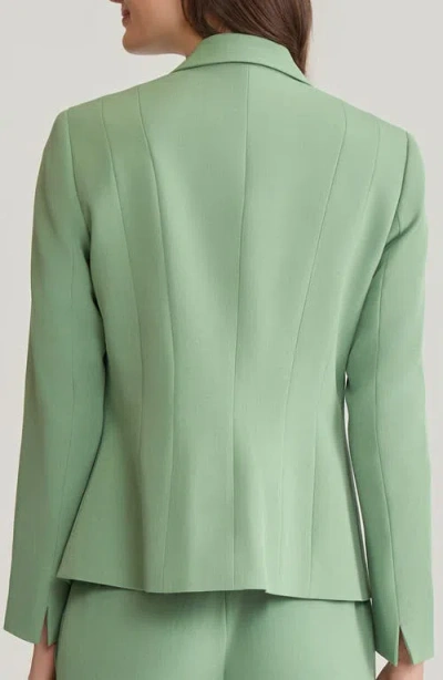 Kasper Panel Seam Jacket In Green