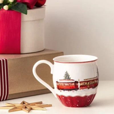 Villeroy & Boch Annual Christmas Edition Mug 2025 In Red