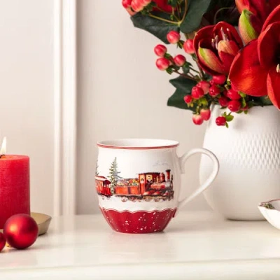 Villeroy & Boch Annual Christmas Edition Mug 2025 In Red