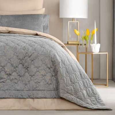 Togas Caselli Bedcover In Gray