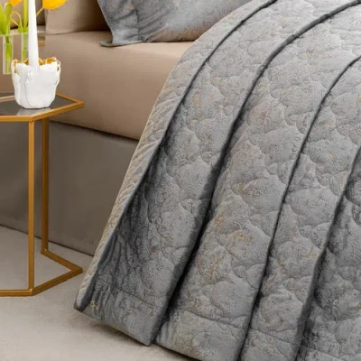 Togas Caselli Bedcover In Gray