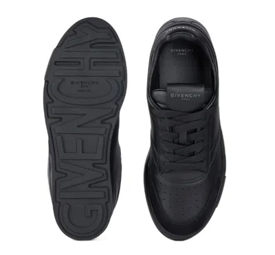 Givenchy Black Calf Leather Bos Taurus Low Top Sneakers In Multi