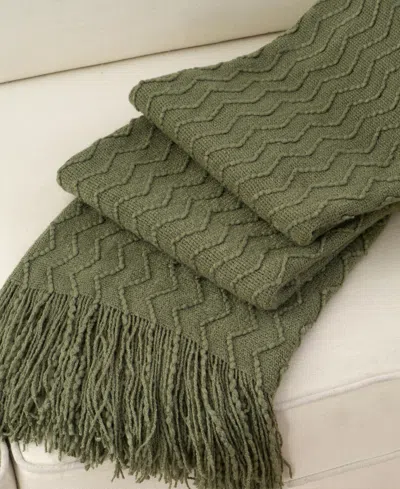 Battilo Wave-link Texture Lightweight Throw, 50" X 60" In Green