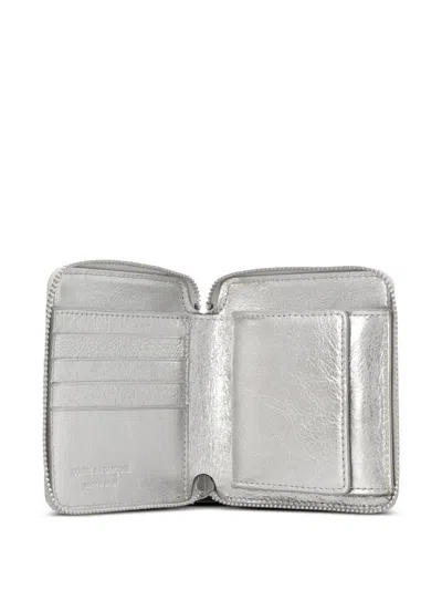 Comme Des Garçons Wallet "embossed Logotype" Wallet In Neutral