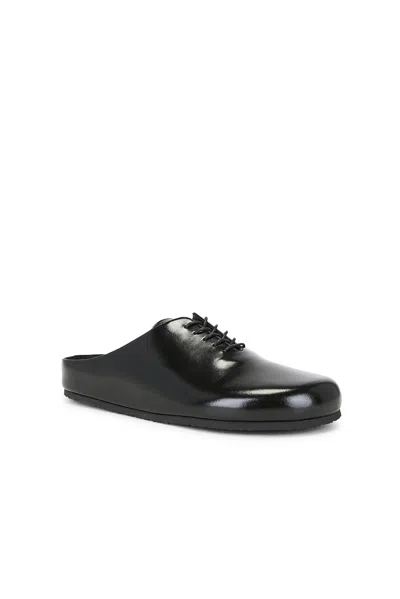 Jacquemus Round Toe Open Back Flat Sole Slippers In Black