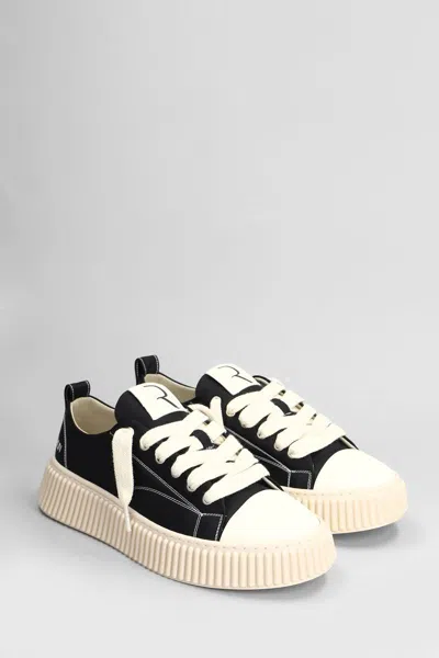 Rhun Sneakers In Black