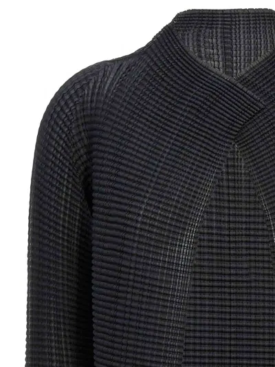 Issey Miyake Pleated Long-sleeved Cardigan In Black