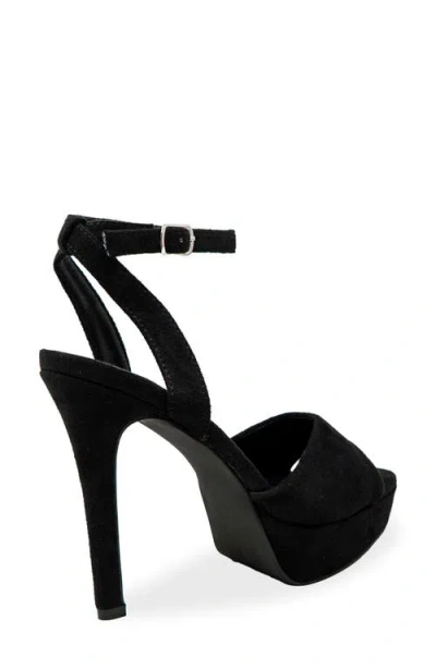 Chase & Chloe Chase And Chloe Ankle Strap Platform Pump In Black