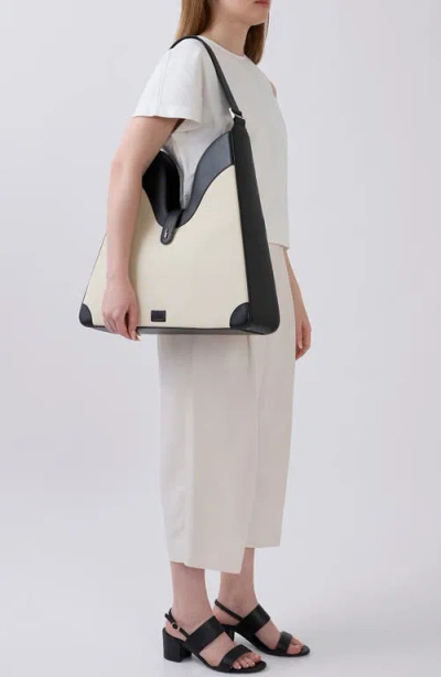 Behno Melina Canvas Shoulder Bag In White