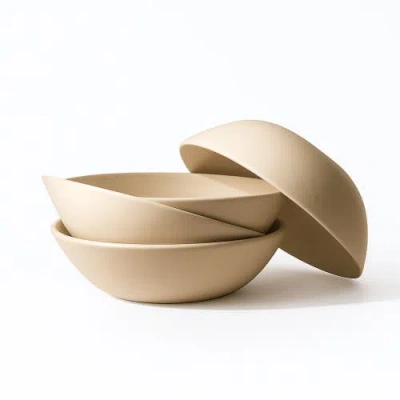 Gharyan Stoneware Organic Shaped Dinnerware Dadasi, Set Of 16 In White