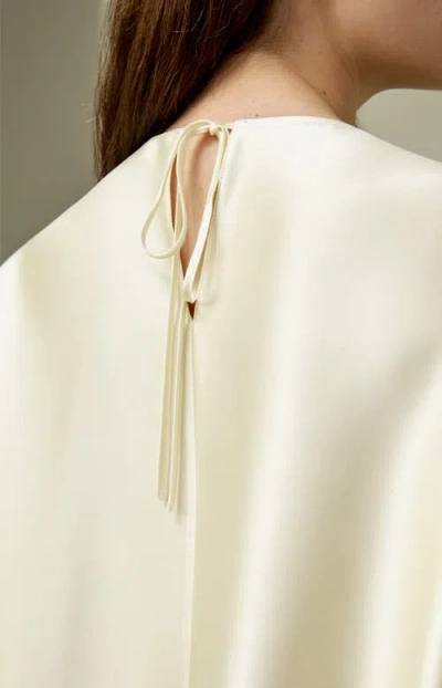 Lilysilk Relaxed Silk Crewneck Blouse In White