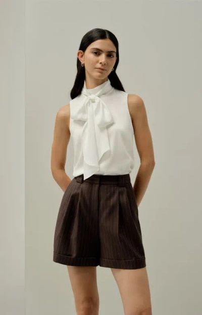 Lilysilk Sleeveless Tie-neck Silk Blouse In White