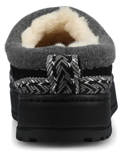 Journee Collection Women's Tarika Round Toe Clog Slippers In Black