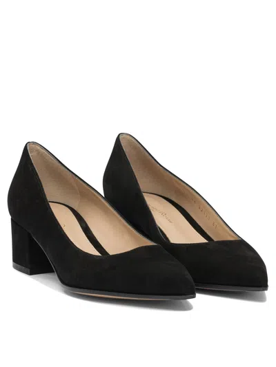 Gianvito Rossi Piper Suede Leather Pumps In Black