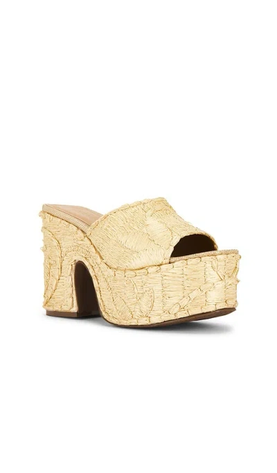 Raye Maeve Platform Sandal In Neutral