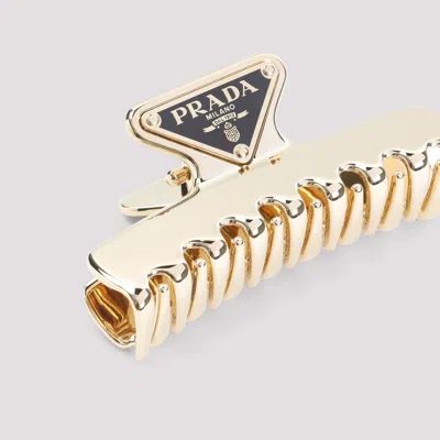 Prada Triangular Claw Clip Hair Accessory In Gold