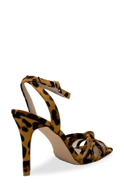 Chase & Chloe Chase And Chloe Gemini Knot Mesh Sandal In Brown