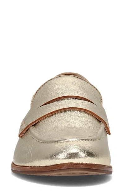 Frye Faith Penny Loafer In Gold