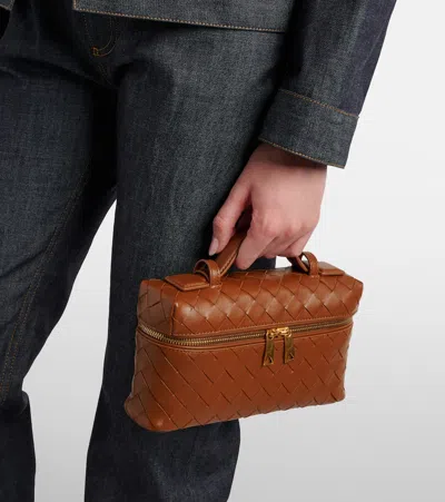 Bottega Veneta Women Bang Bang Leather Vanity-case With Intrecciato Motif In Brown