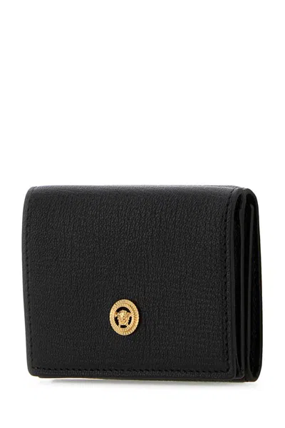 Versace La Medusa Tri-fold Design Wallet In Black