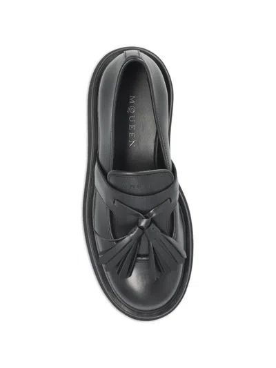 Alexander Mcqueen Tassel Platform Loafers In Black