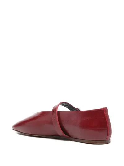 Le Monde Beryl Stella Slipper Oxblood It40 In Red