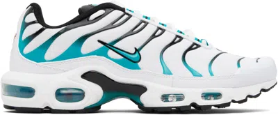 Nike Air Max Plus Sneakers In White