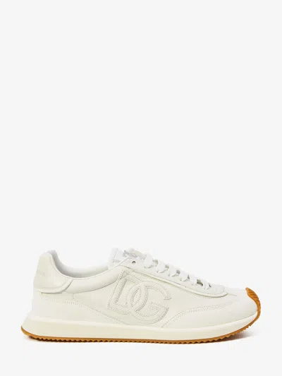 Dolce & Gabbana Men White Low Top Sneakers With Logo Patch On Tongue And Side In Leather Man