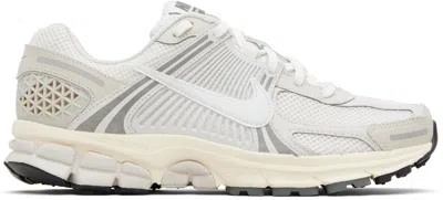 Nike Zoom Vomero 5 In Platinum Tint  Photon Dust  & Cashmere
