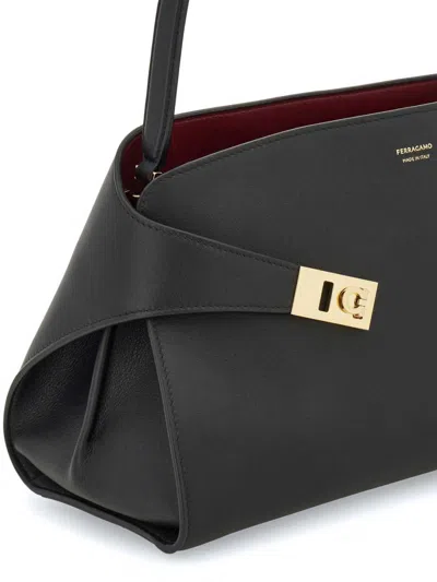 Ferragamo Hug Small Leather Tote In Black