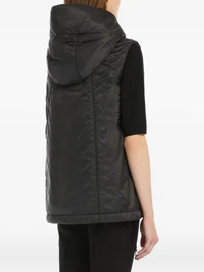 Max Mara The Cube Max Mara Sleeveless Down Jacket In Black