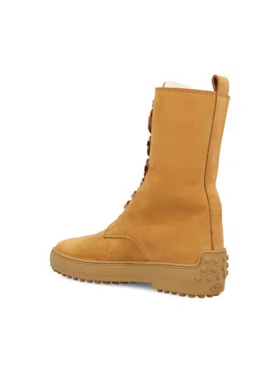 Tod's Boots In Brown