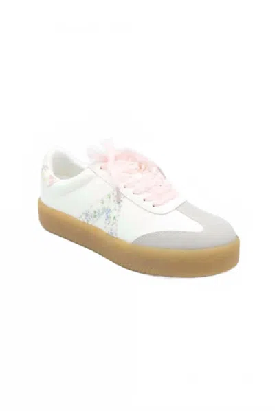 Mia Axel Sneaker In Multi