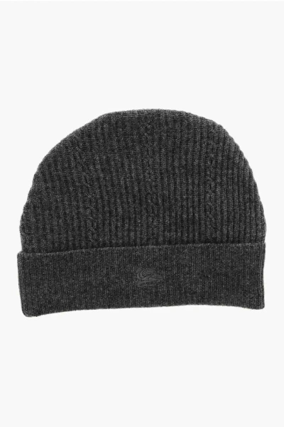 Etro Ribbed Wool Blend Beanie With Embroidered Logo In Gray