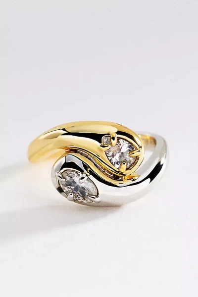 Luv Aj The Bianco Nero Interlock Ring In Gold
