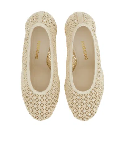 Ferragamo Sand Mesh Sol 95 Pumps In Brown