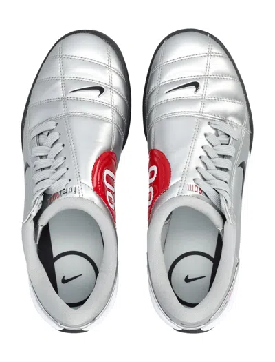 Nike Sneakers In Silver