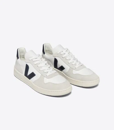 Veja Sneakers In Multi