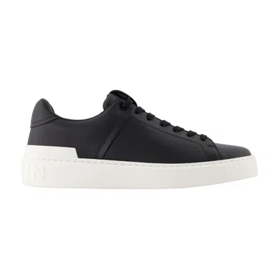 Balmain B-court Low-top Sneaker In Black