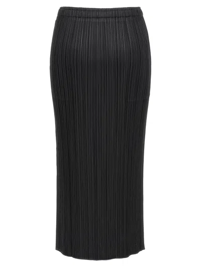 Issey Miyake Midi Skirt Featuring Pleated Design In Black