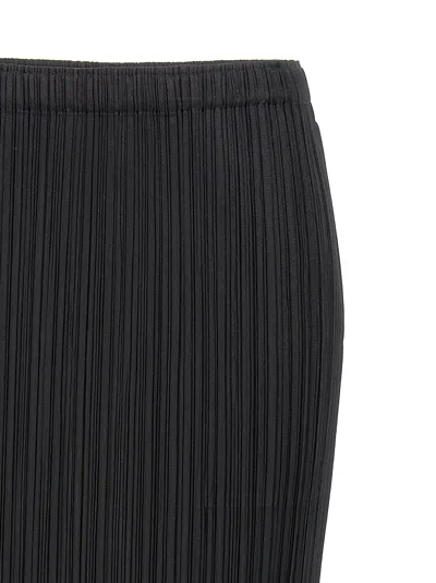 Issey Miyake Midi Skirt Featuring Pleated Design In Black