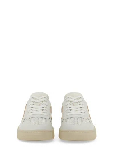 Veja Sneaker "v 10" In White