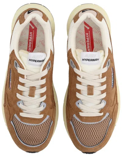 Autry Hyperway Man Sneakers In Brown