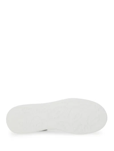 Alexander Mcqueen Men White And Black Low-top Sneakers With Chunky Sole And Contrasting Heel Tab In