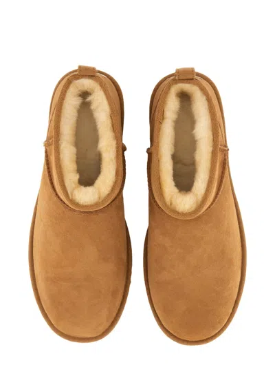 Ugg Stivale Classic Ultra Mini In Brown