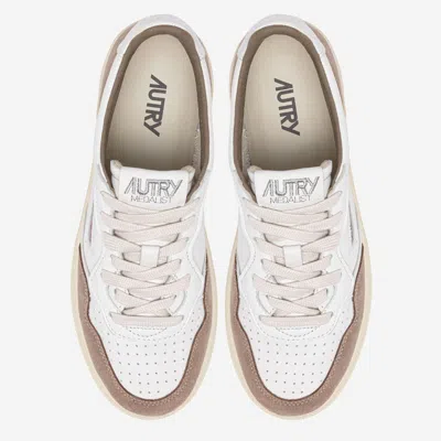 Autry 'medalist' White Low Top Sneakers With Logo Patch On Tongue And Side In Leather Blend Woman