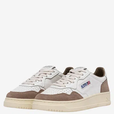 Autry 'medalist' White Low Top Sneakers With Logo Patch On Tongue And Side In Leather Blend Woman
